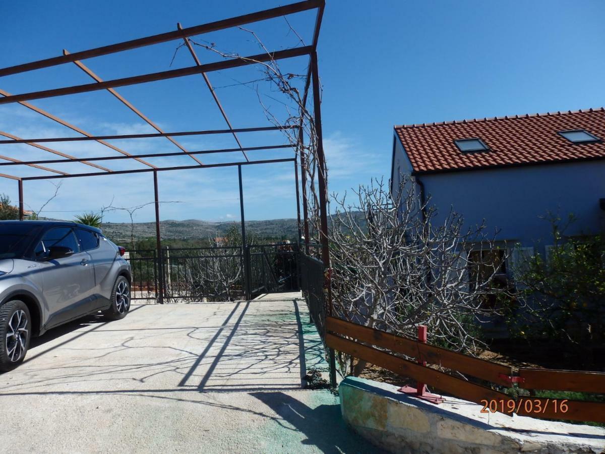 Apartman M&M Milna  Exterior foto